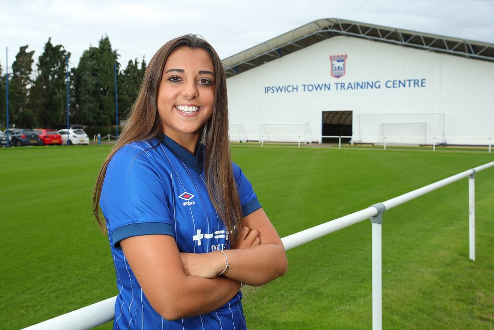 Ipswich Town FC | TOWN WOMEN SIGN FLEMING