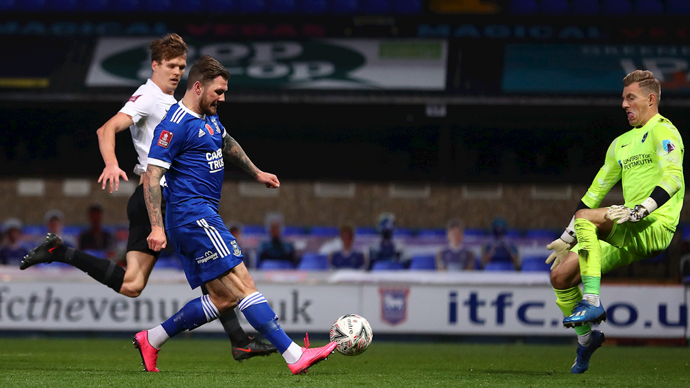 Ipswich Town TOWN 2 PORTSMOUTH 3