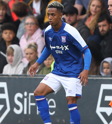 Vibrant Omari Hutchinson's Estimated Nottingham Forest Salary Compared To Ipswich Town Image Concept Vibrant Omari Hutchinson's Estimated Nottingham Forest Salary Compared To Ipswich Town Image Concept