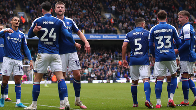 Ipswich Town SEVEN NAMED IN TEAM OF THE WEEK